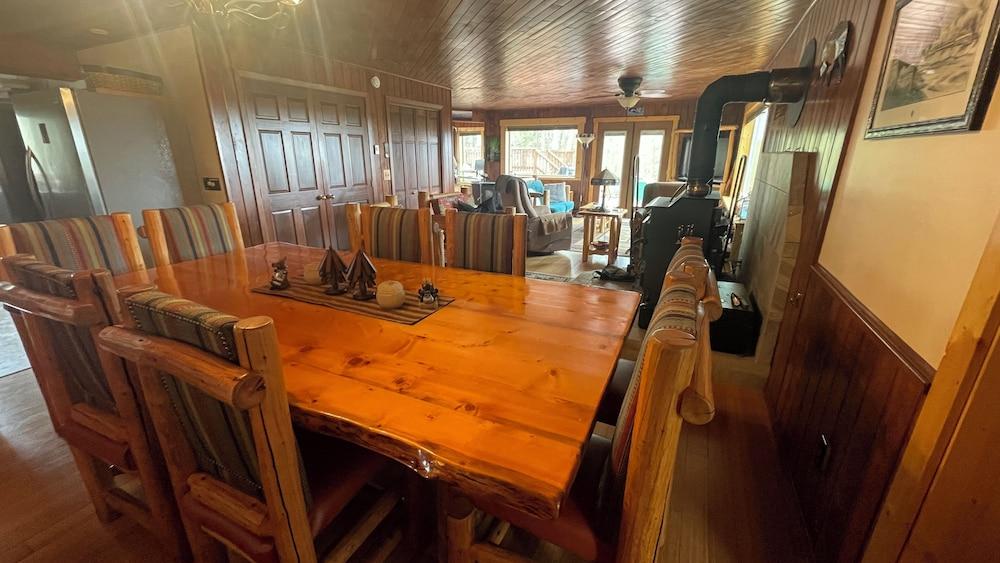 Talkeetna Denali View Lodge and Cabins photo 30