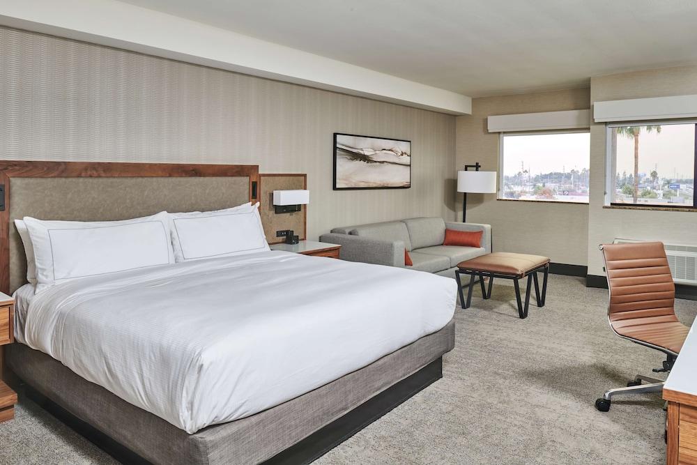 DoubleTree by Hilton Fullerton photo 48