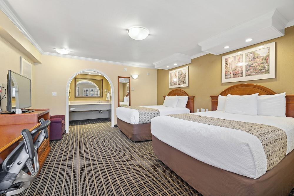 Alexis Park Hotel photo 23