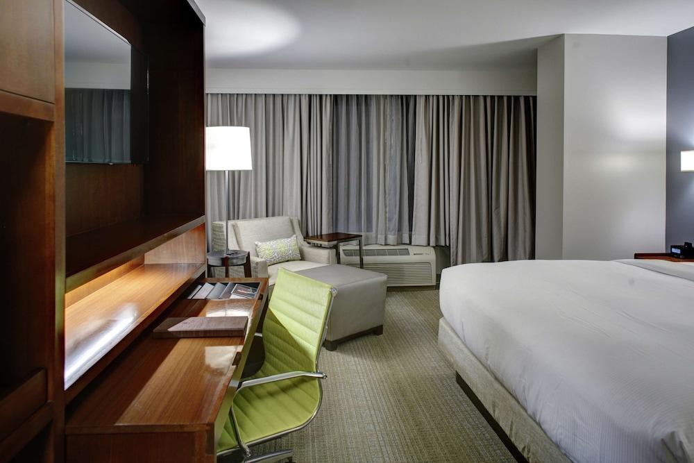 DoubleTree by Hilton Hotel Biloxi photo 15