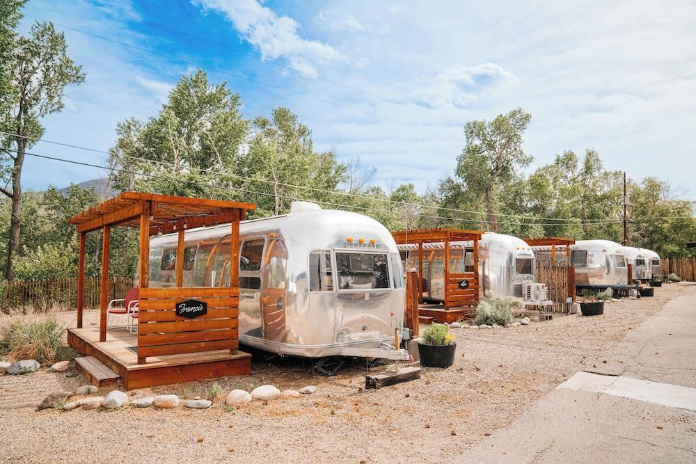 The Amigo Motor Lodge photo 26