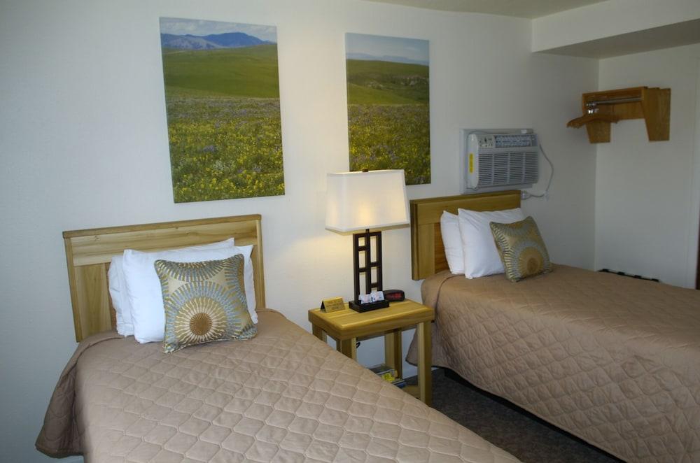 Trout Montana Motel photo 9