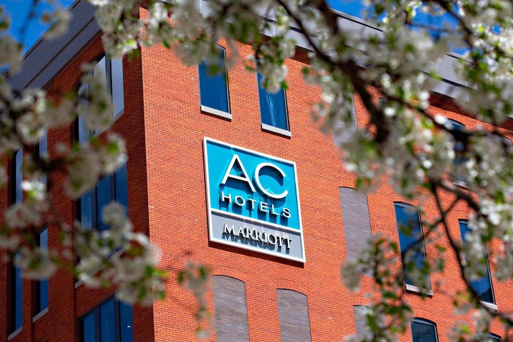 AC Hotel by Marriott Grand Rapids Downtown photo 54