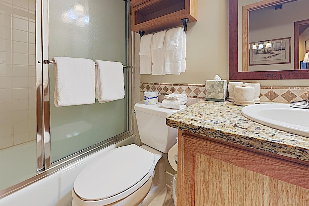 Days Inn by Wyndham Leesville photo 46