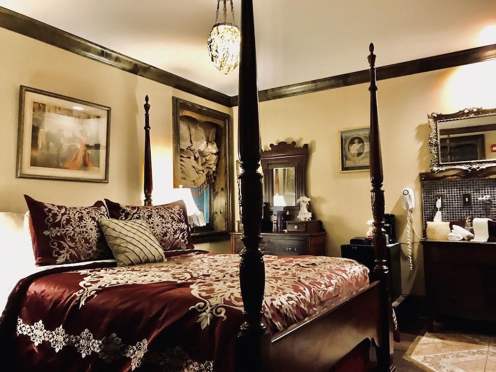Symphony Hotel & Restaurant photo 44
