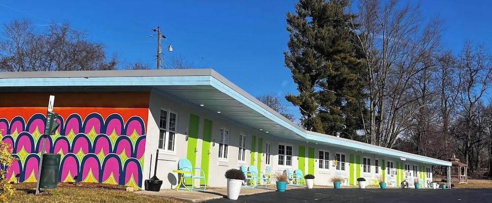 The Springs Motel photo 12