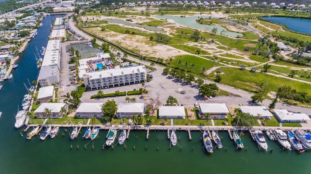 Skipjack Resort & Marina photo 39