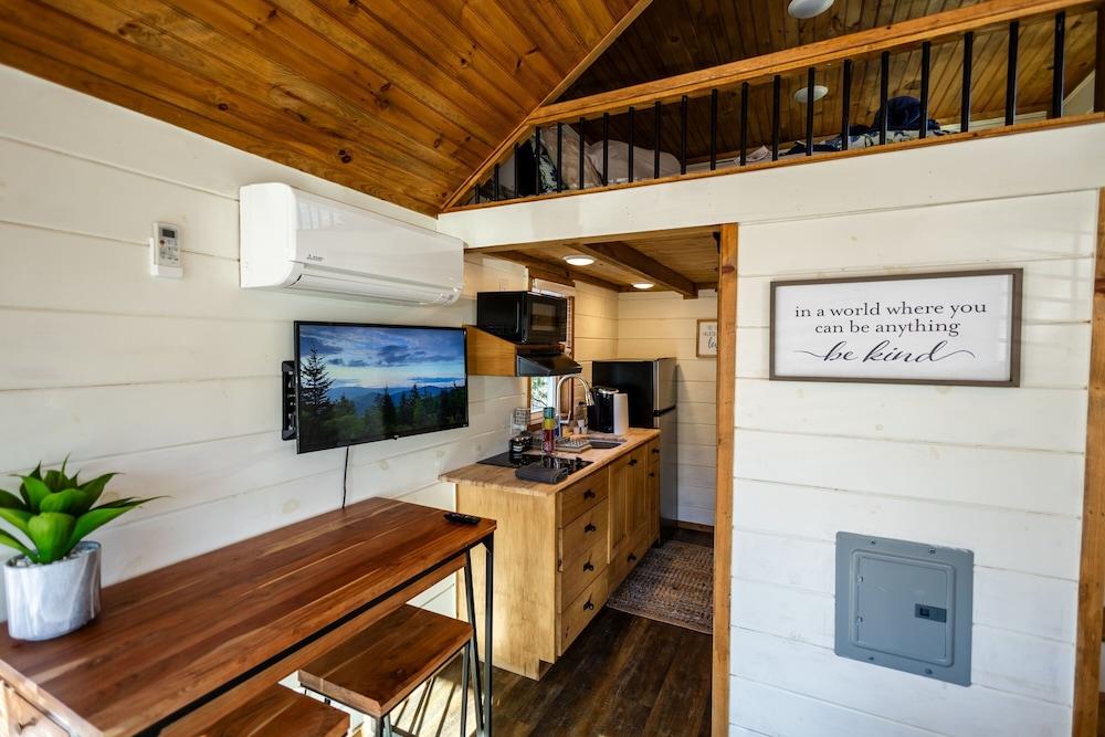 Sojourn Lodging photo 69