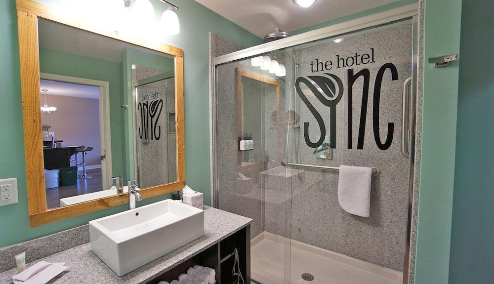The Hotel Sync photo 58