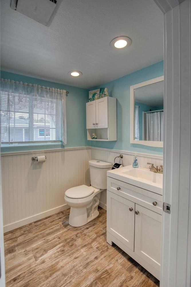 Ocean Spray Beach Resort photo 44