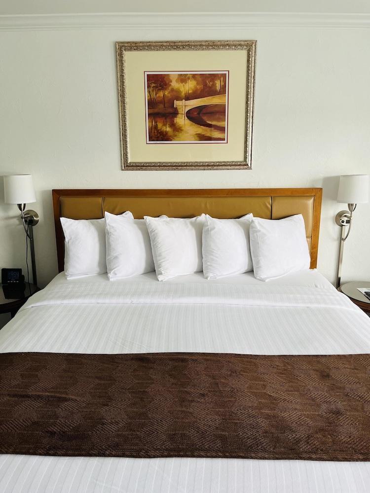 The Pines Country Inn photo 11
