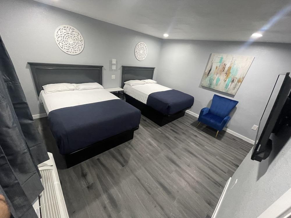 Perfect Inn Motel photo 10