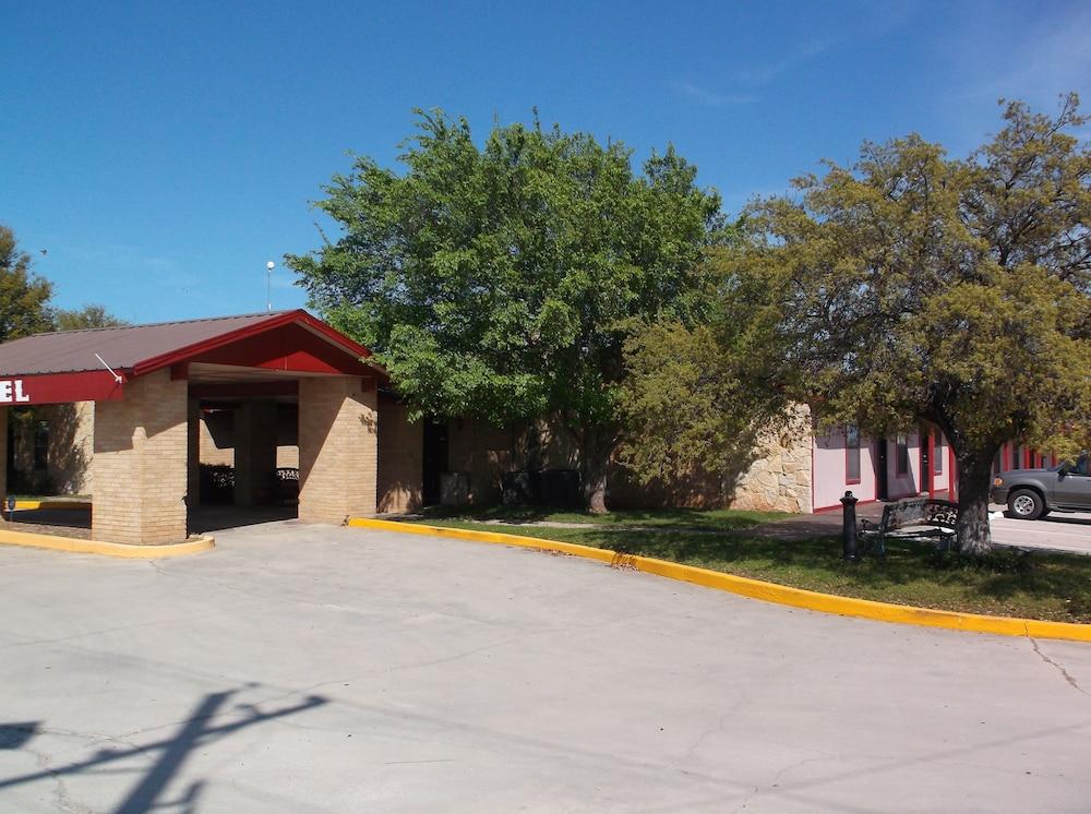 Four Horseman Travel Lodge photo 3