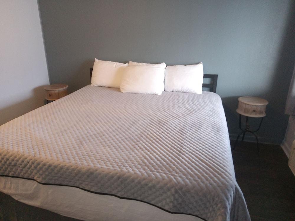 Western Hills Motel photo 3