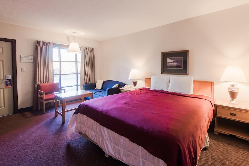 Mountain House Inn photo 8