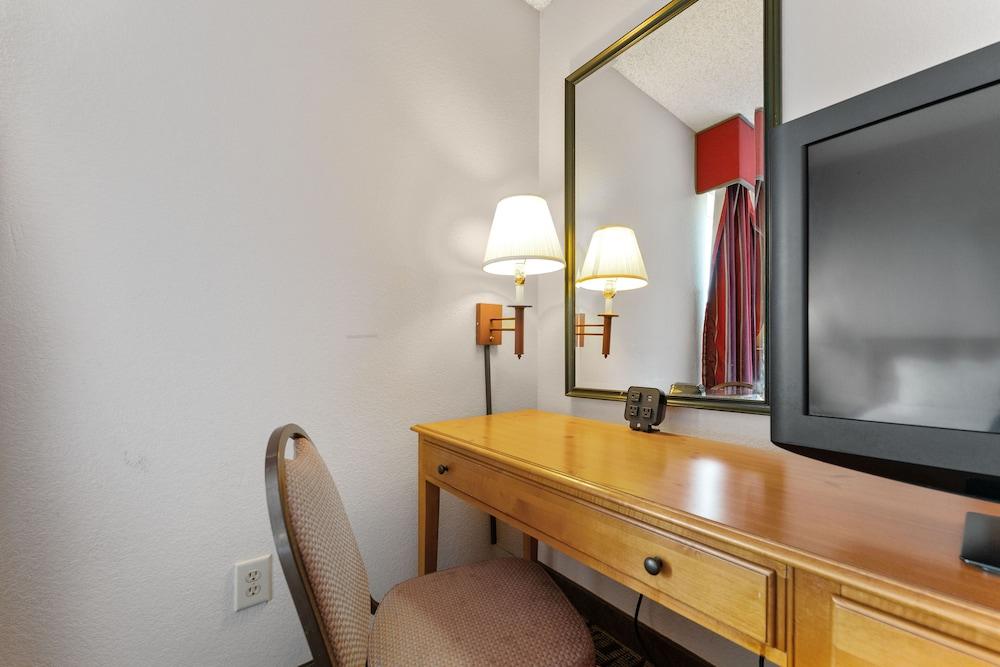 Metro Scottsdale Extended Stay photo 20