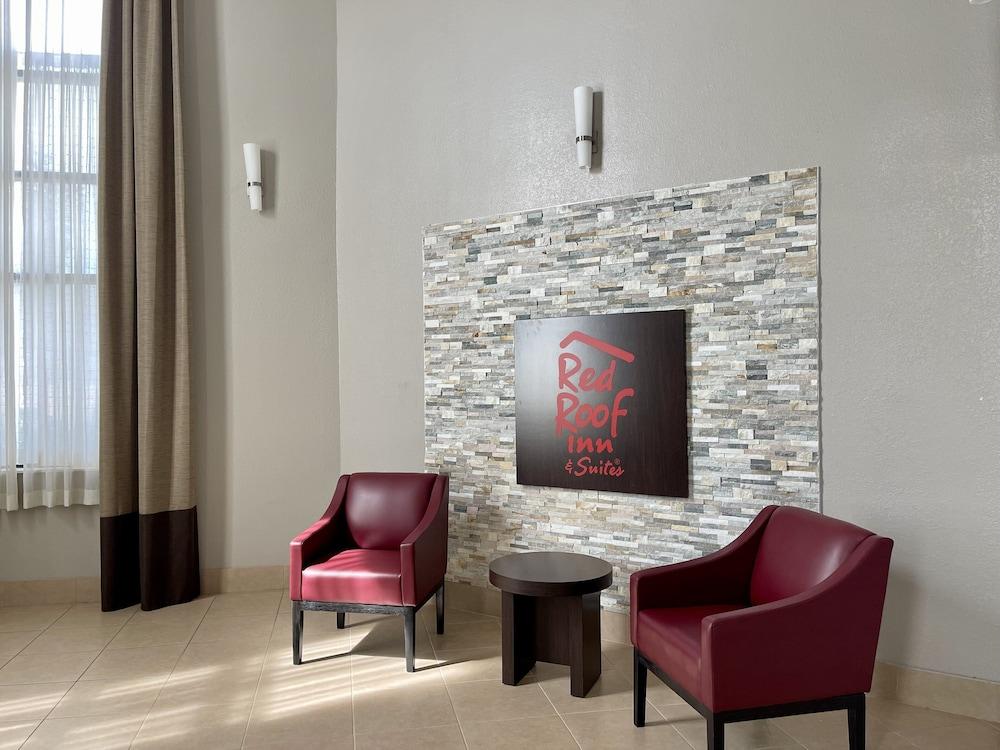 Red Roof Inn & Suites Jackson - Richland photo 9
