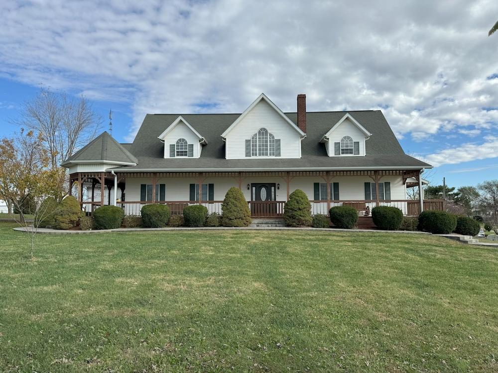 Heritage Homestead Inn photo 4