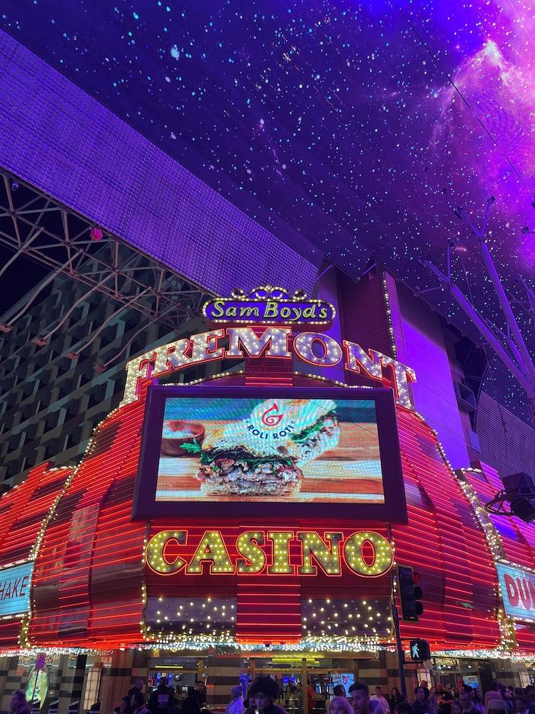 Fremont Hotel & Casino photo 20