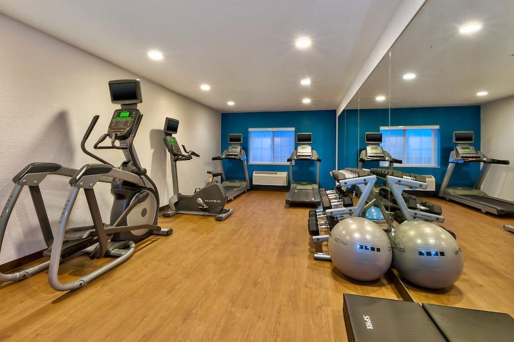 Holiday Inn Express & Suites Petoskey by IHG photo 53