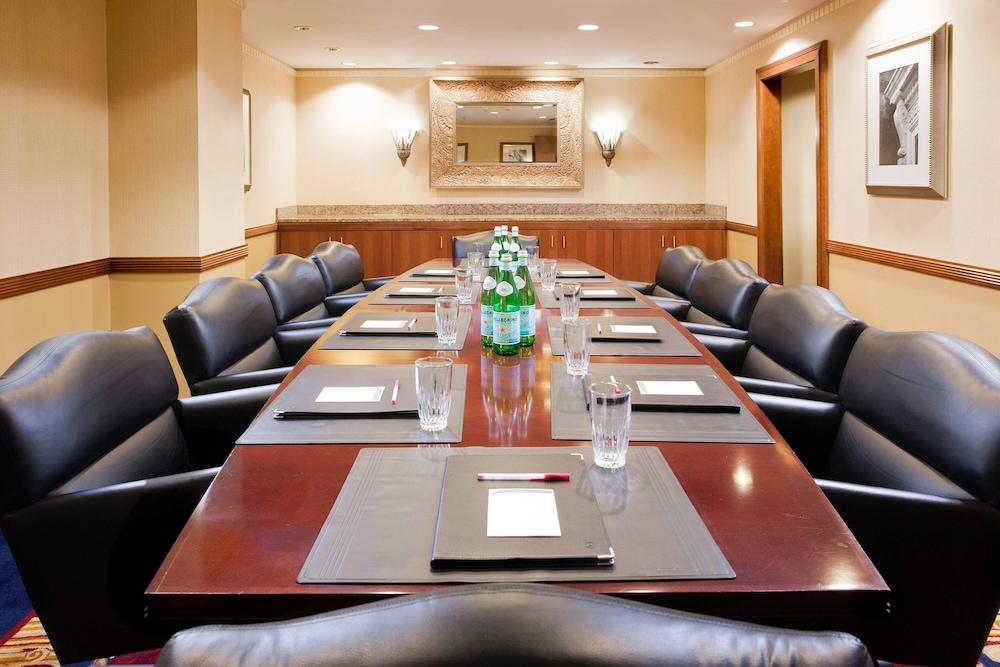 Residence Inn Philadelphia Center City photo 41
