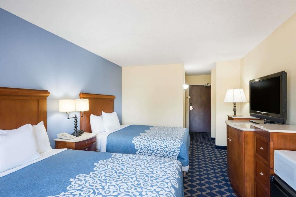Aderi Hotel Niantic photo 9