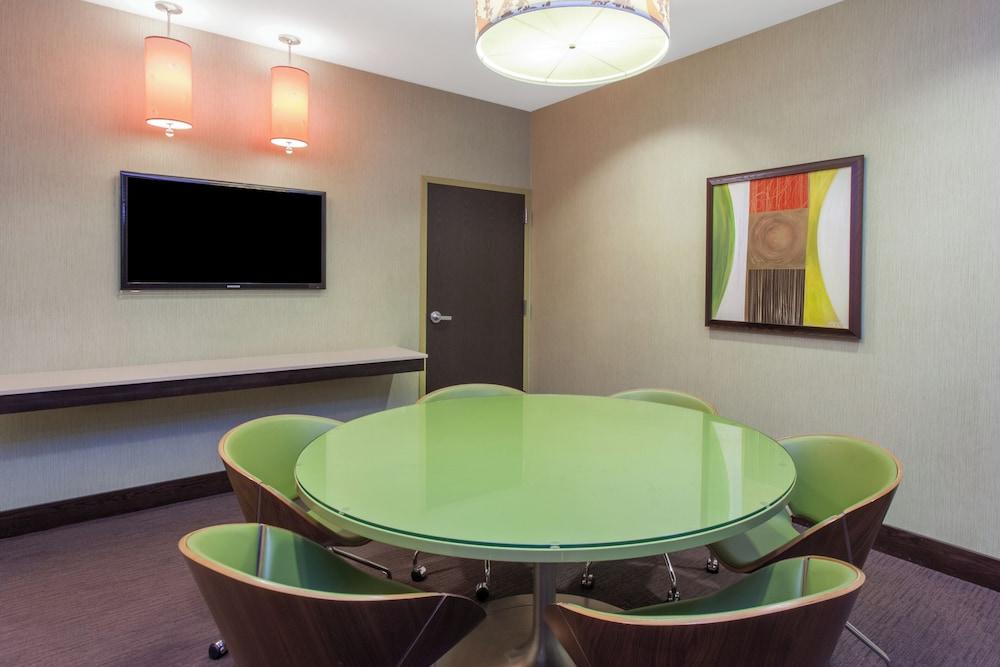 Crowne Plaza Chicago Ohare Hotel & Conf Ctr by IHG photo 33