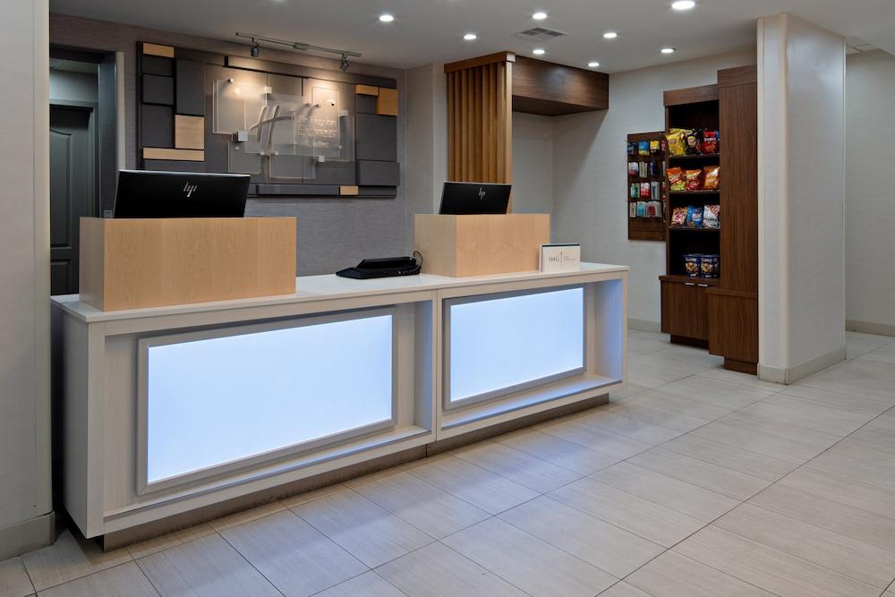 Holiday Inn Express Hotel & Suites Fresno South by IHG photo 34