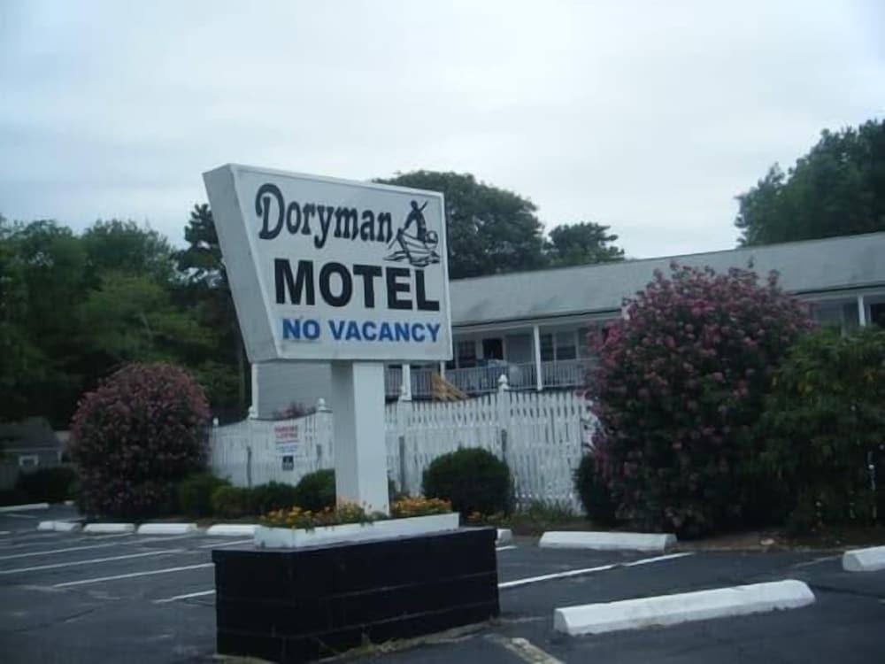 Doryman Motel photo 16