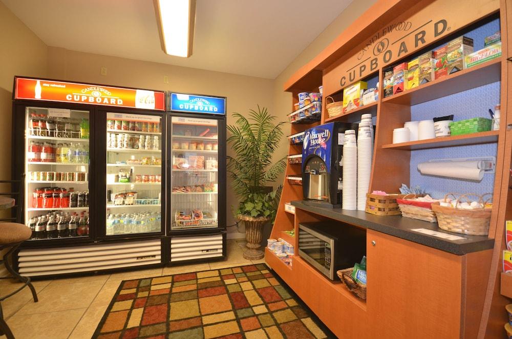Candlewood Suites Clarksville by IHG photo 22