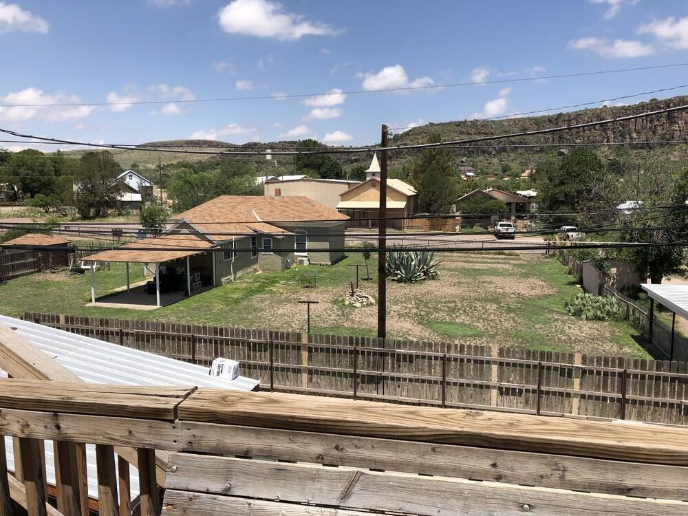 Fort Davis Drug Store Hotel photo 49