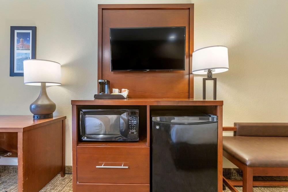 Comfort Inn Flagstaff South I-17 photo 14