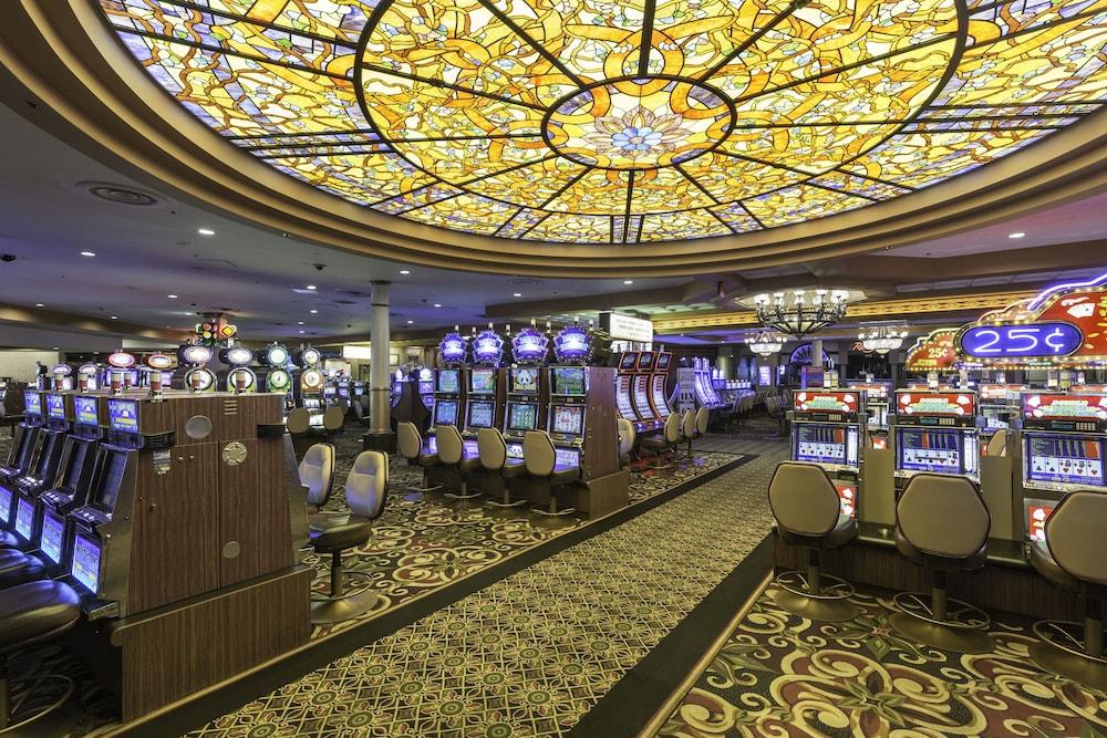 Sam's Town Hotel & Gambling Hall photo 24