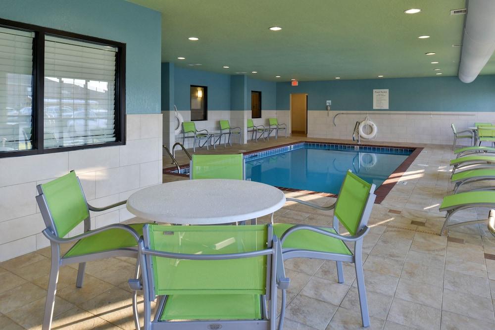 Holiday Inn Express & Suites Lonoke by IHG photo 31