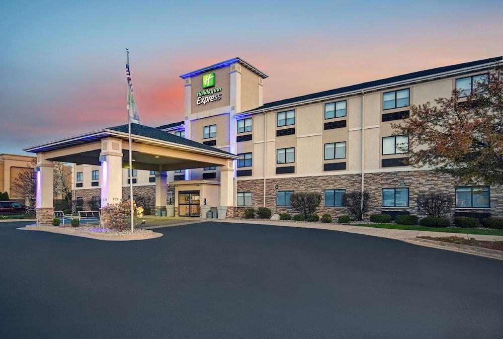 Holiday Inn Express Marshall by IHG photo 41