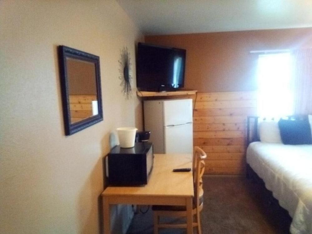 Two Rivers Inn West photo 11