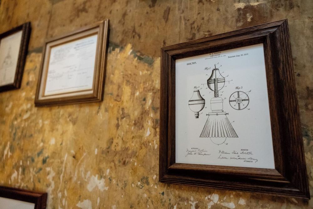 The Gas Lamp Hotel photo 12