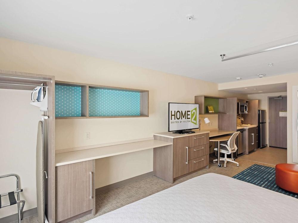 Home2 Suites by Hilton Joplin, MO photo 10
