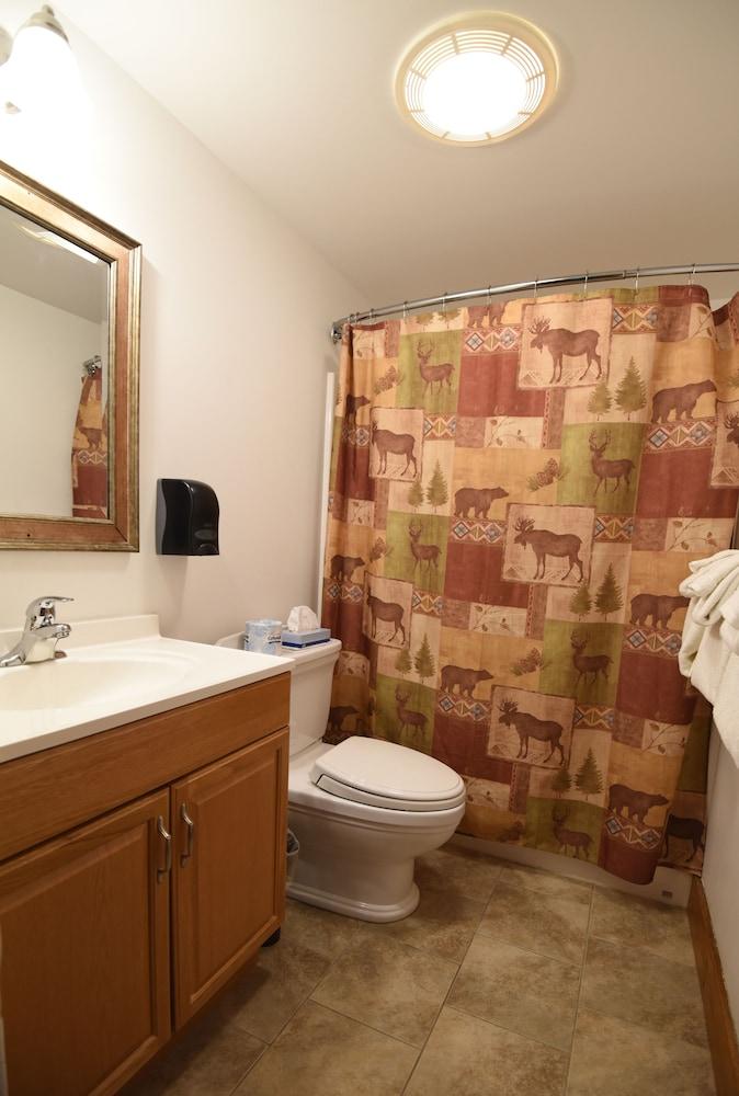Timber Inn Motel photo 20