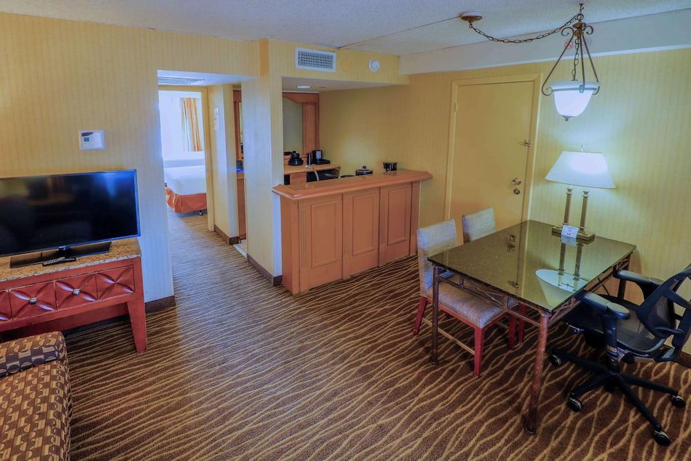 Studio 6 Phoenix, Az – Sky Harbor photo 4