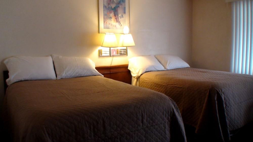 Schuyler Inn photo 5