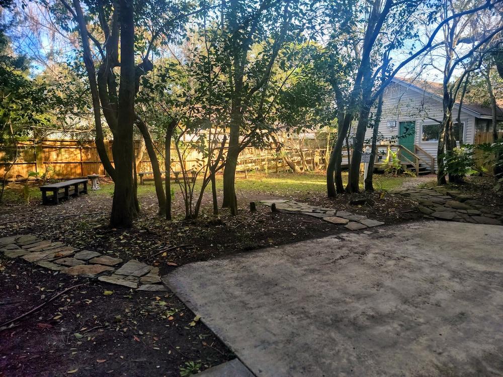 Beaufort Harbour Suites photo 35