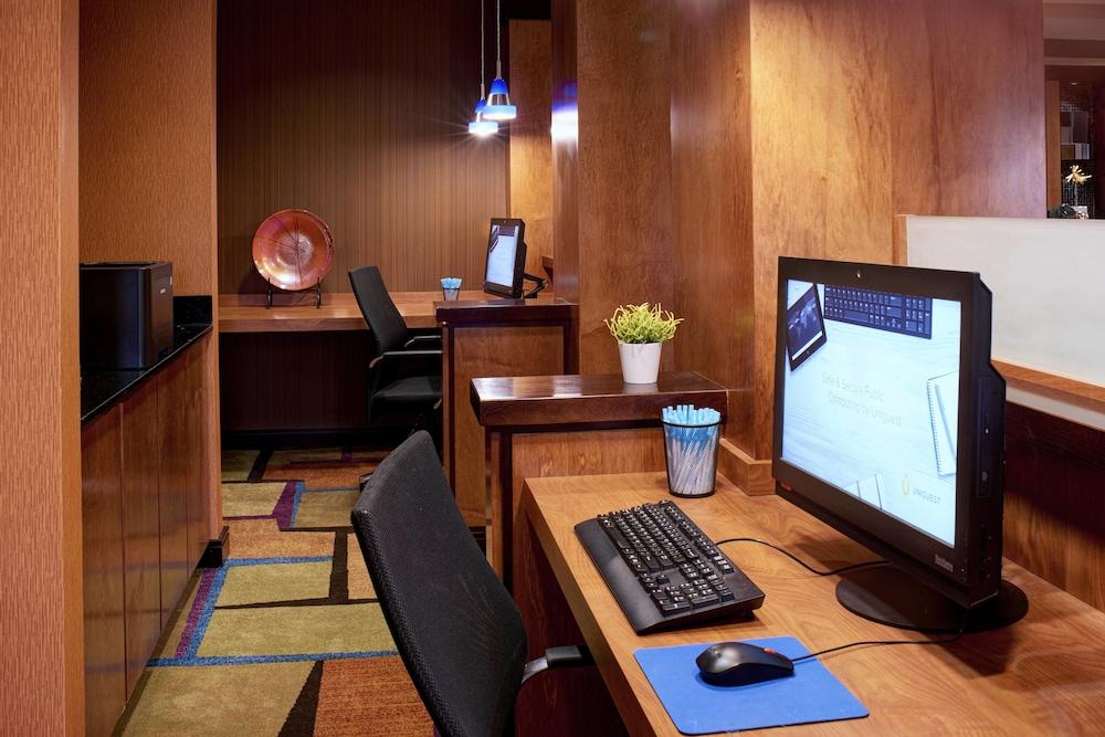 Fairfield Inn & Suites by Marriott New Buffalo photo 18