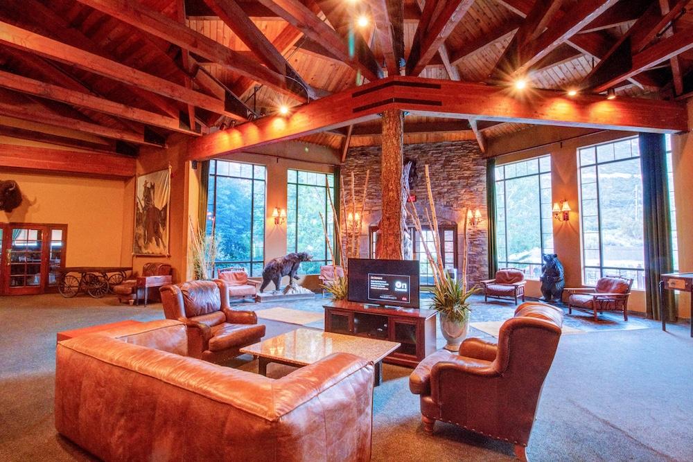 The Retreat on Charleston Peak photo 2