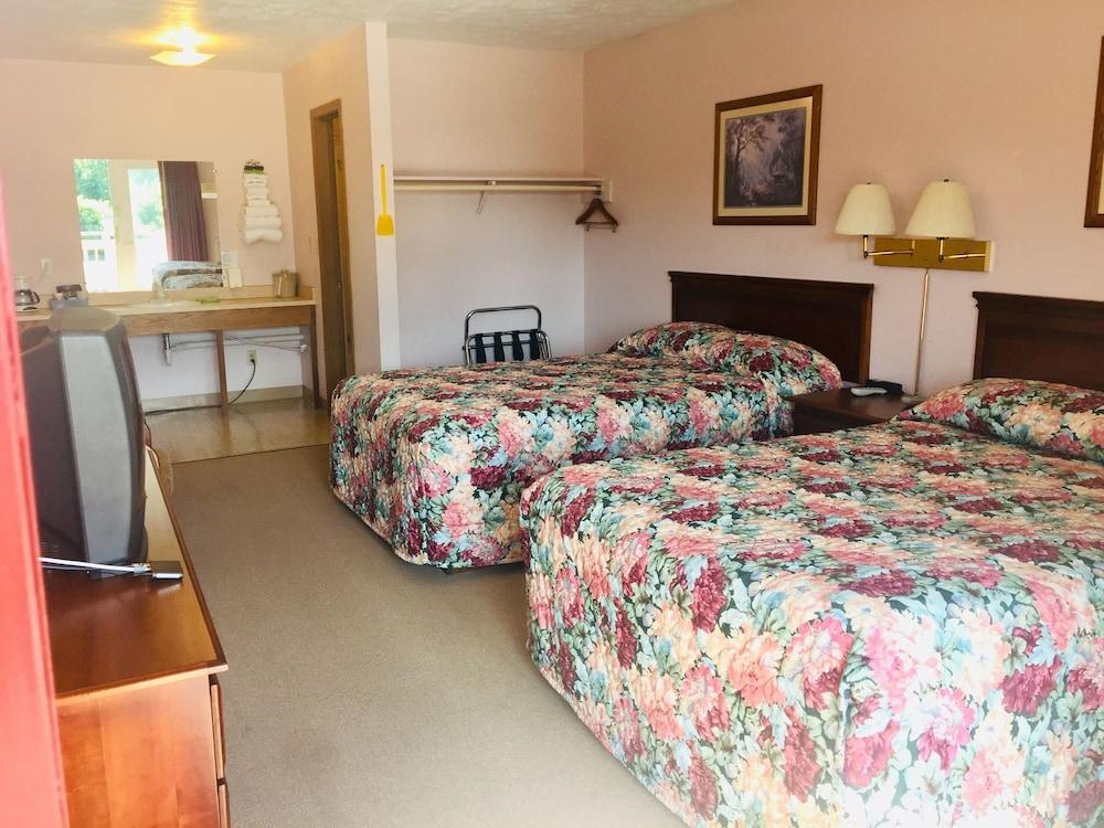 Mountain Country Inn photo 9