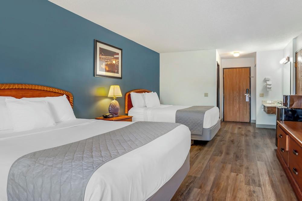 Polynesian Hotel & Suites Wisconsin Dells/Lake Delton photo 17