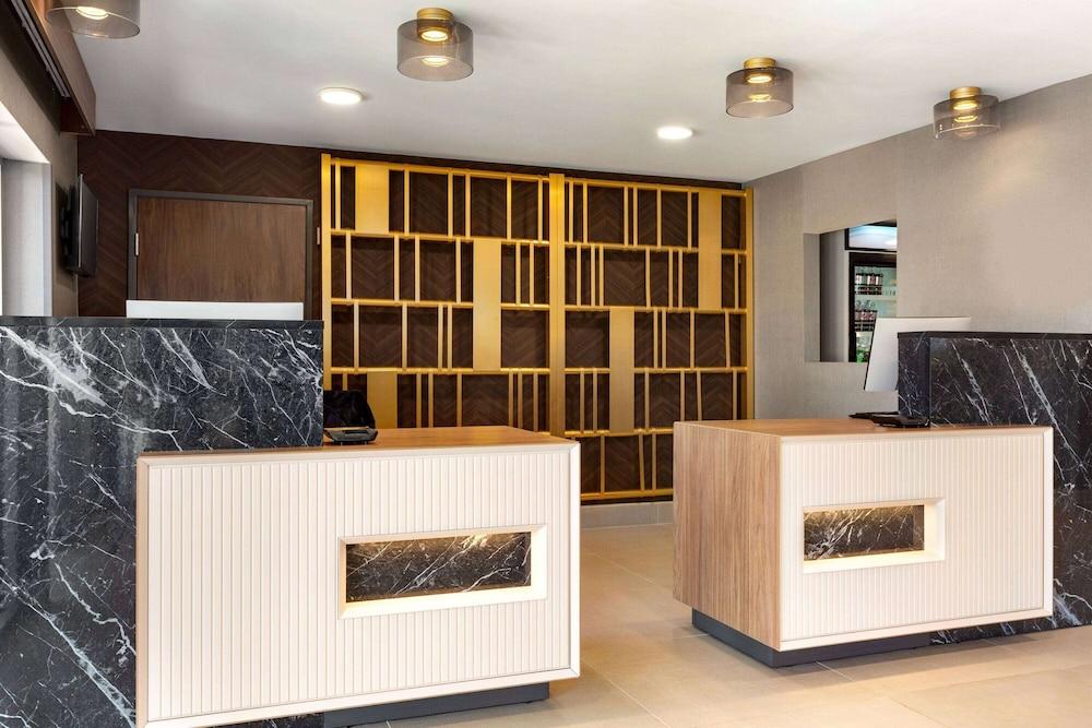 La Quinta Inn by Wyndham Columbia NE/Fort Jackson photo 11
