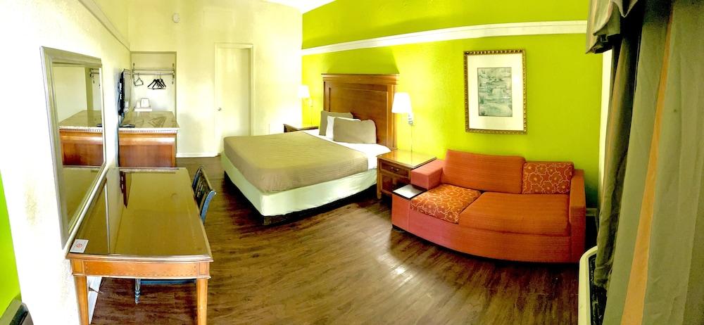 Hotel M Morgantown - WVU Area photo 11