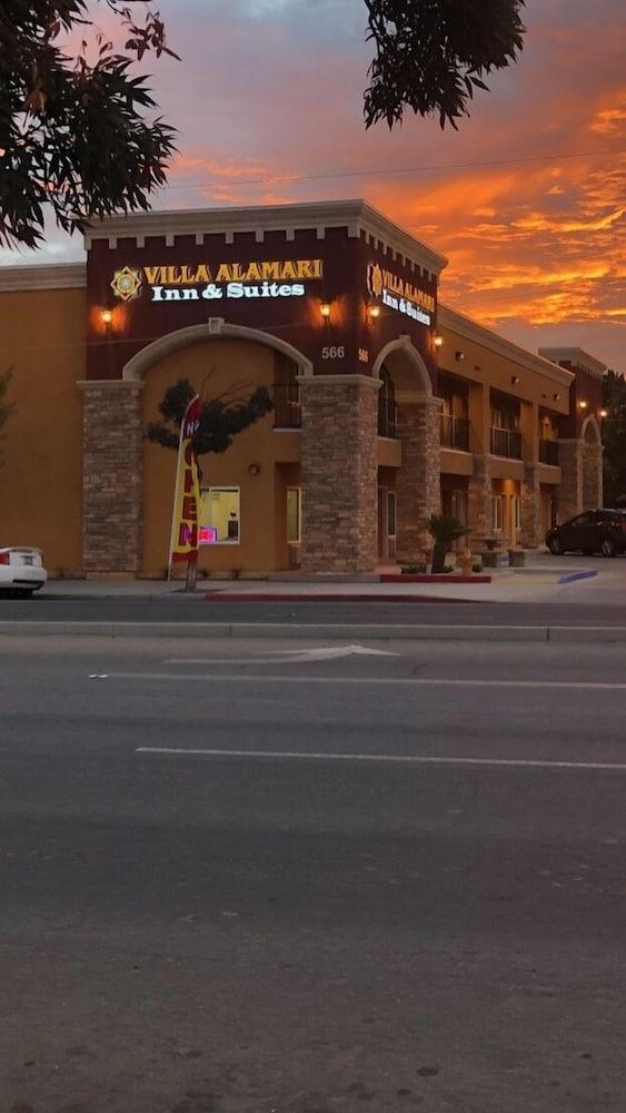 Villa Alamari Inn And Suites photo 16