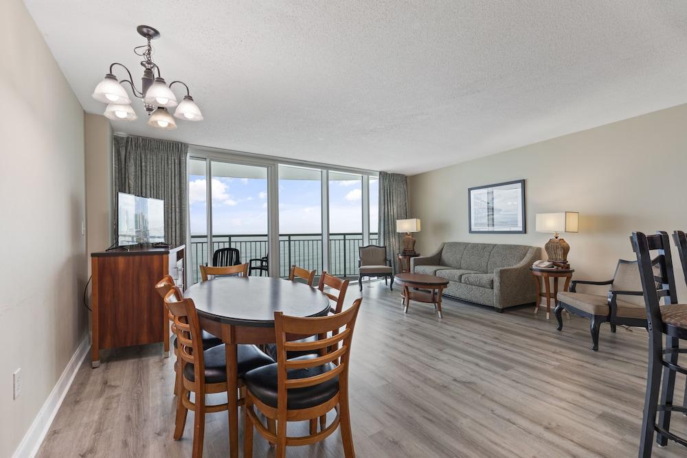 Sandy Beach Oceanfront Resort photo 32